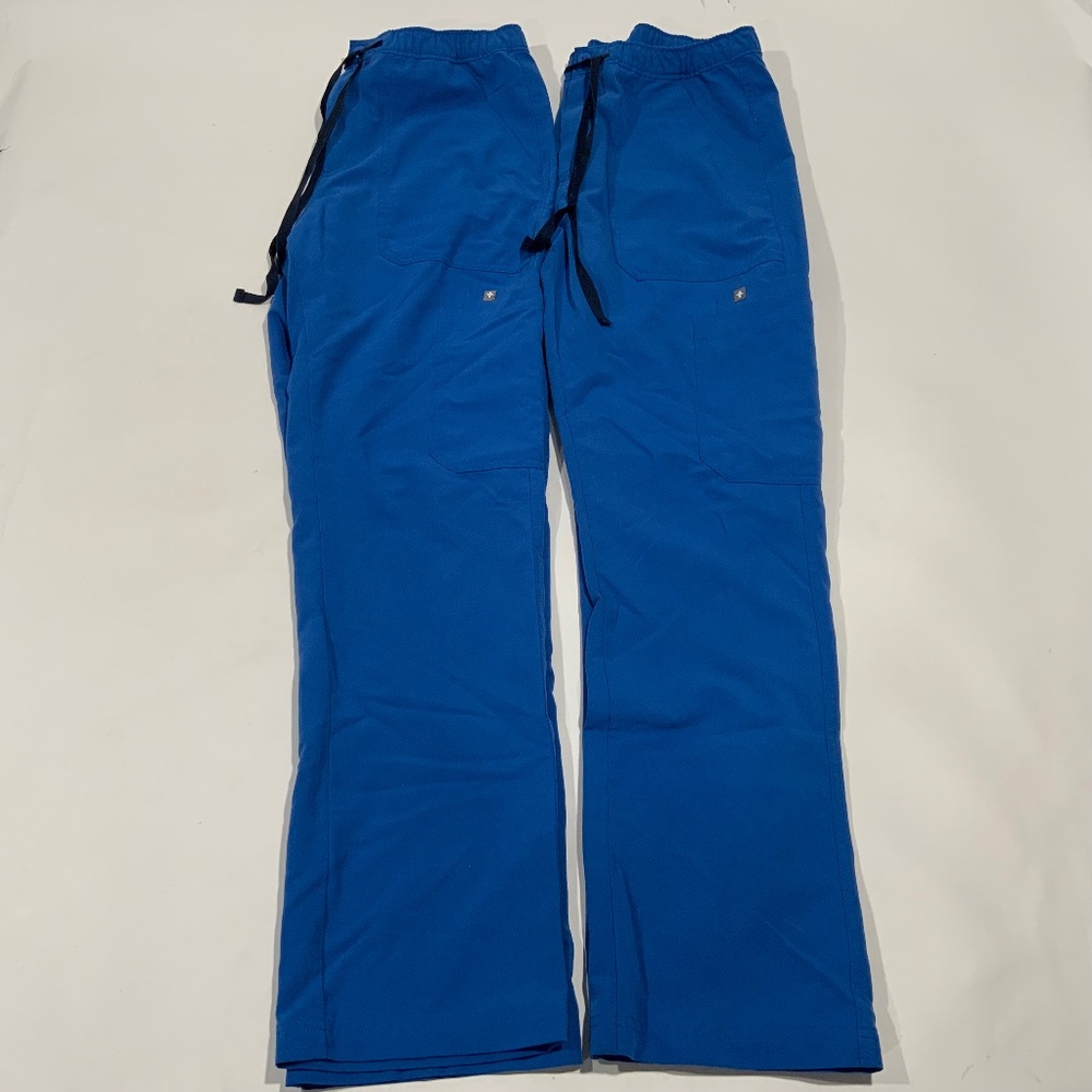 2 Pairs of FIGS Men’s Cairo Pants